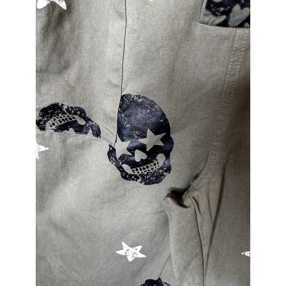 Fantastic Fawn Womens Olive Green Skull & Star Print Utility Jumpsuit Size L - Picture 4 of 10